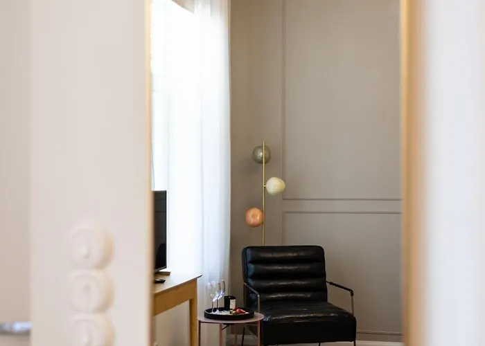 Elegant Ada Johanna Studio Apartment, Close To The City Centre And Beach