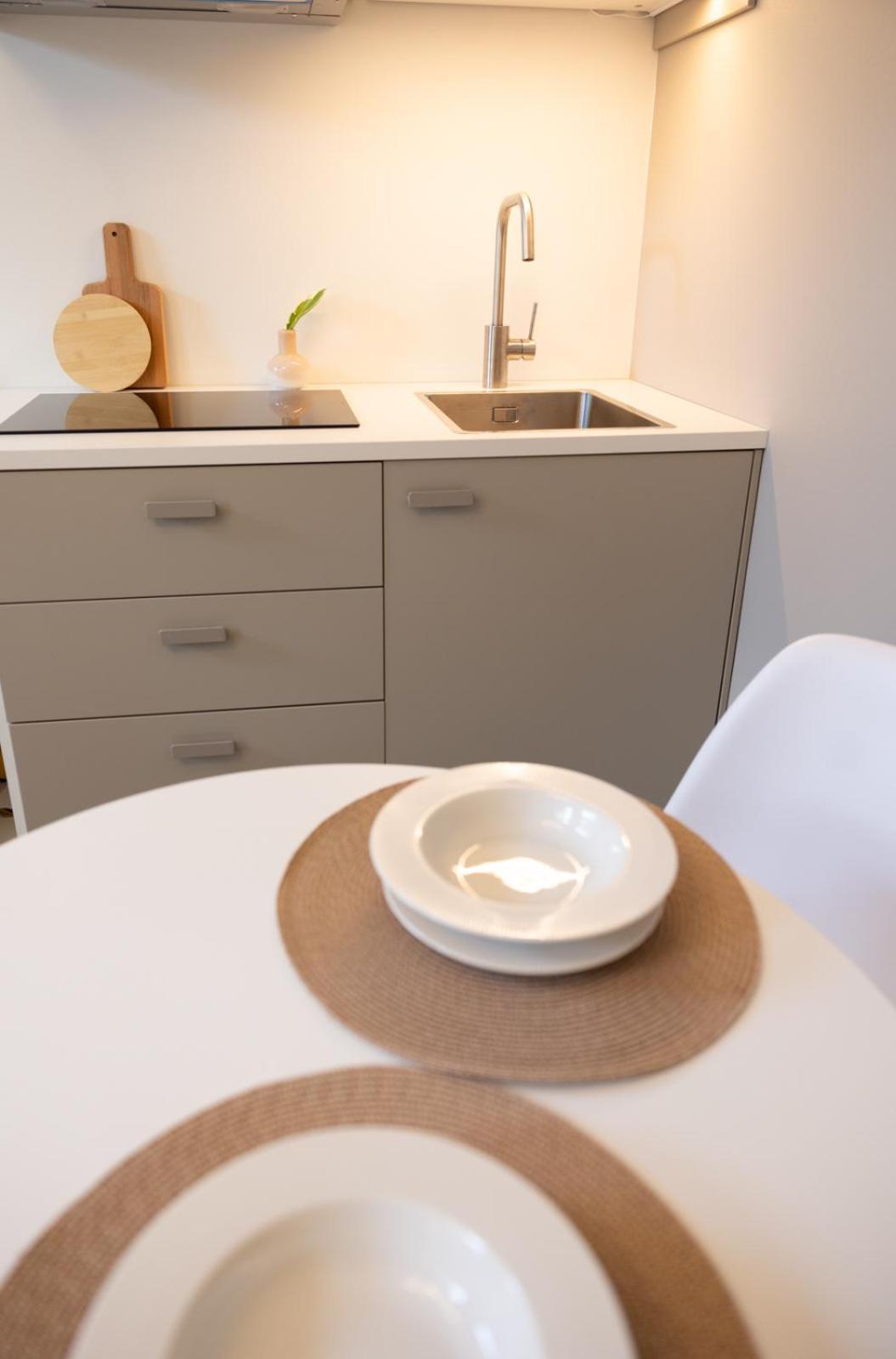 Apartamento Elegant Ada Johanna Apartment, Close To The Centre And *